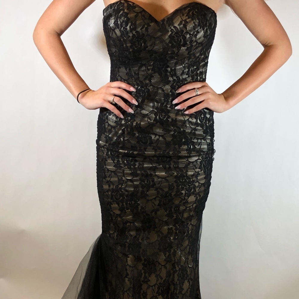 Lace Mermaid Prom Dress